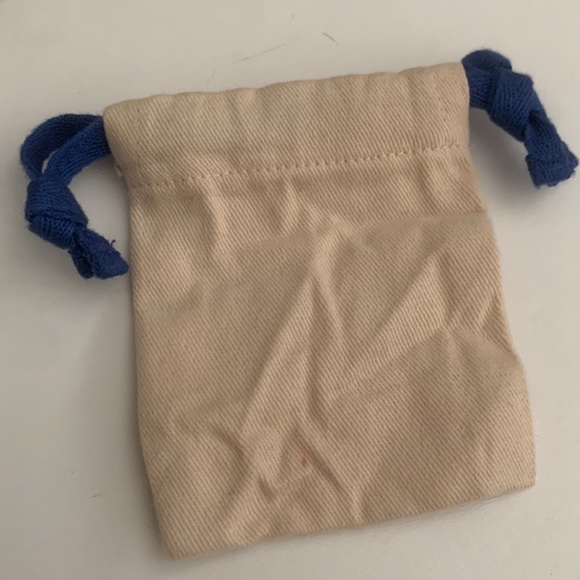 Louis Vuitton lock and key 🔐 drawstring bag - Picture 4 of 4